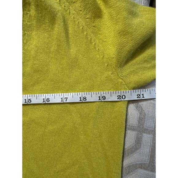 Banana Republic Cardigan Italian Yarn Wool Blend Size XS Women’s Sweater - Picture 3 of 7